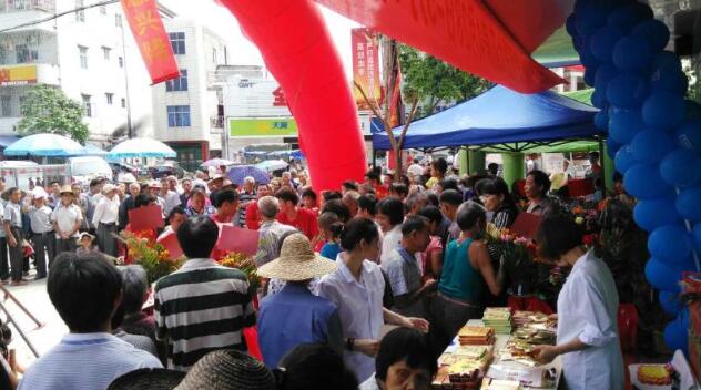 生命需宝出战湛江，店员百姓齐欢迎