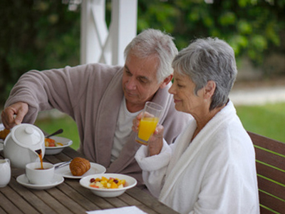 老人克服五关吃得好